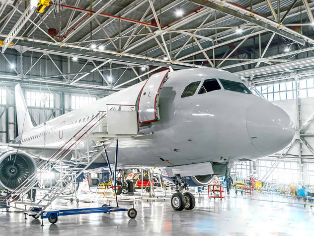 Aviation leasing at Kuehne+Nagel